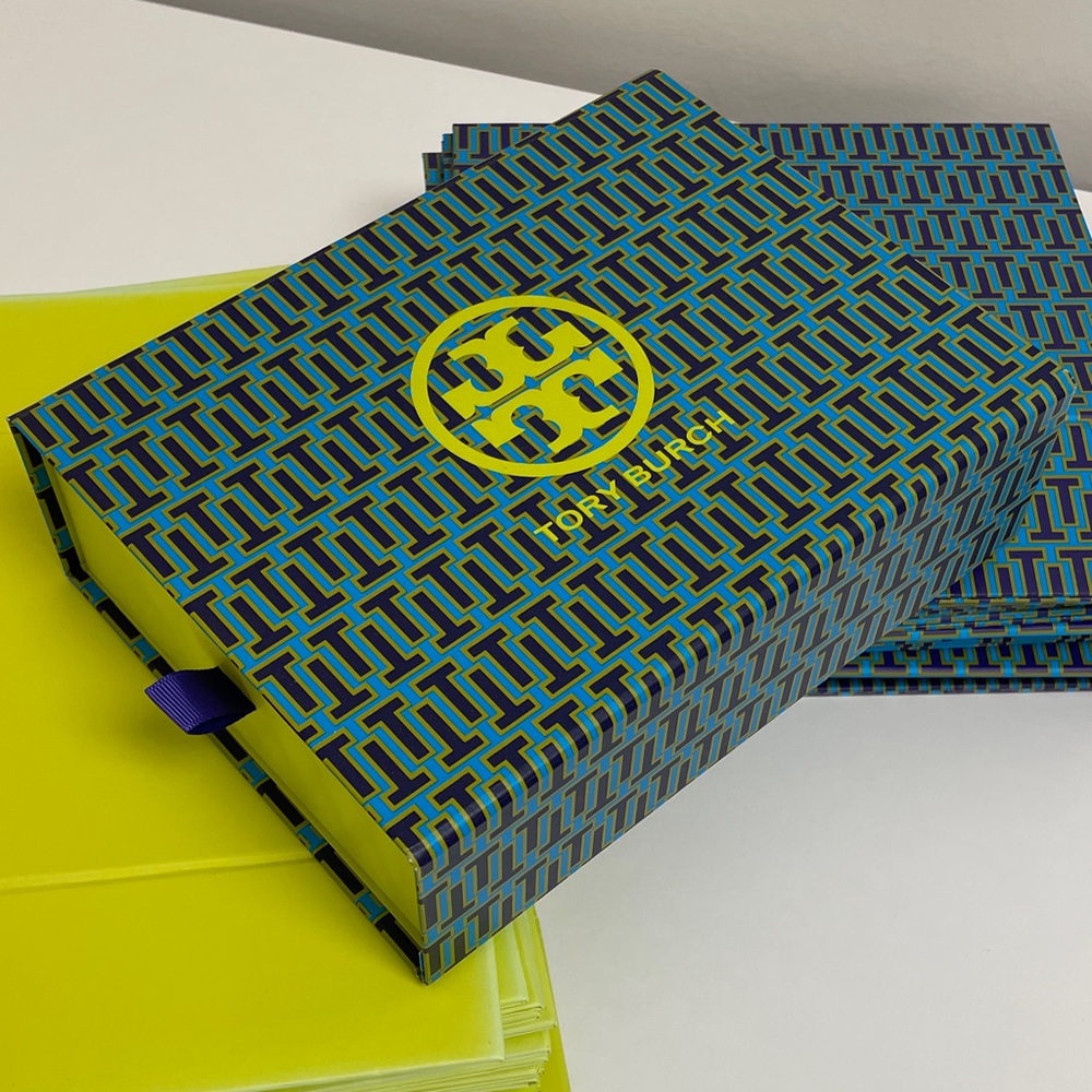 Set of 5❤️Tory Burch gift box